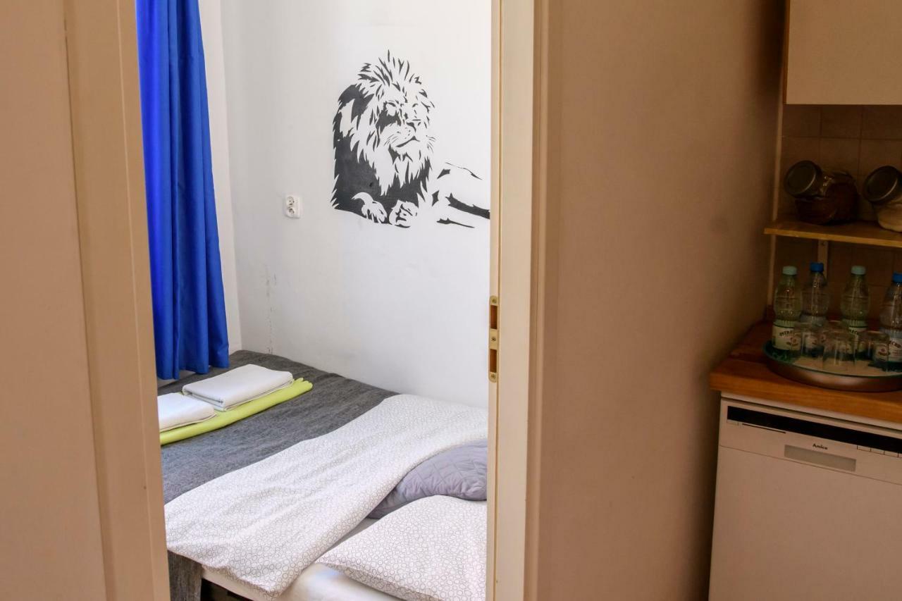 Old Town Folk Apartment Varsovie Extérieur photo